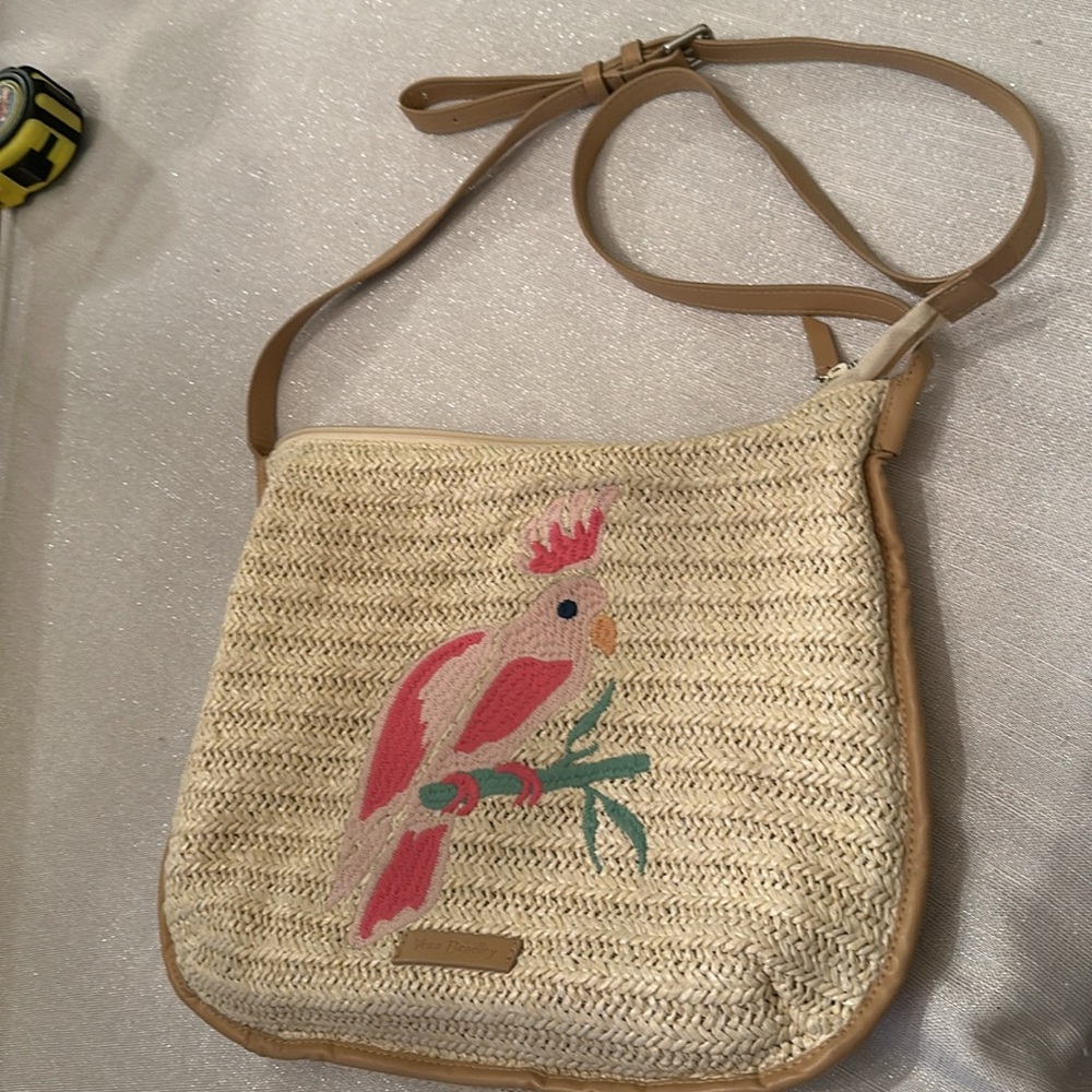 🌴🐠🌊Vera Bradley Embroidered Pink Cockatoo Raffia Straw Slim Crossbody